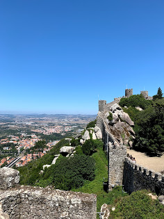 Castelo dos Mouros walls winding along the ridge above Sintra