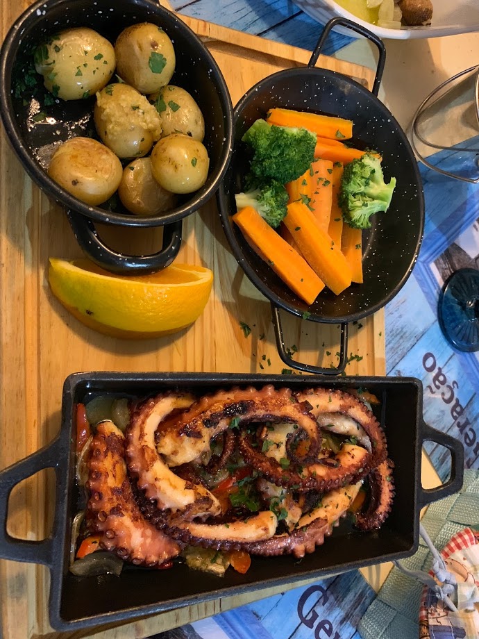 Grilled octopus with potatoes and vegetables at Restaurante III Geração in Aljezur